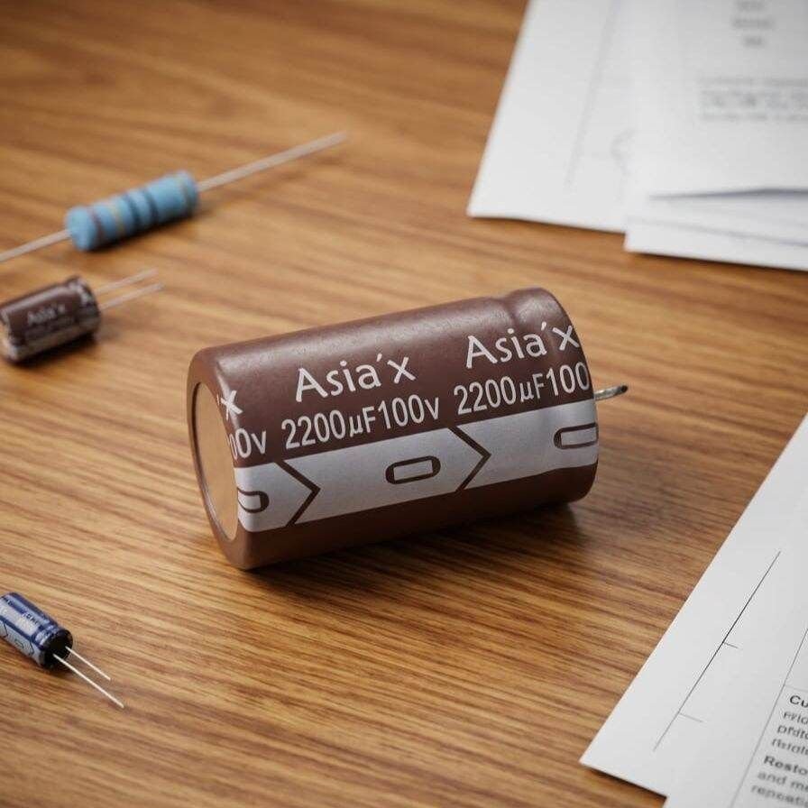 2200uF 100V Capacitor RADIAL Electrolytic Capacitor 2200uF Capacitor 100V 2200uF Radial Polarized Aluminum Electrolytic Capacitors 2 Pin Leads